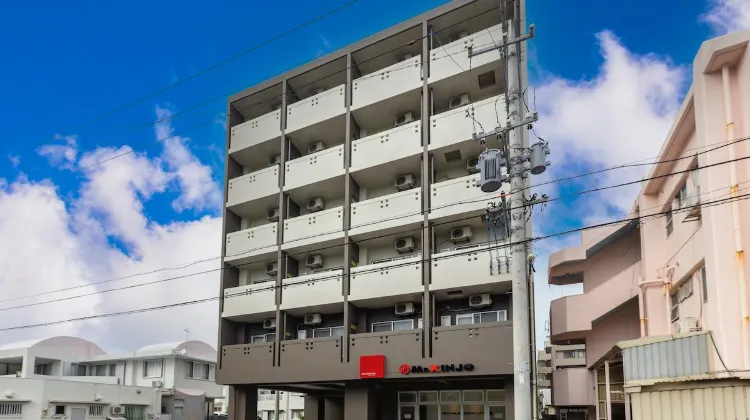 ミスター金城 ストレイ キャッツ 外観