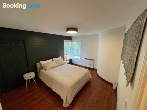 双人房（带公共浴室）