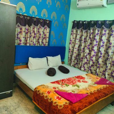 Deluxe Room With Air Conditioner