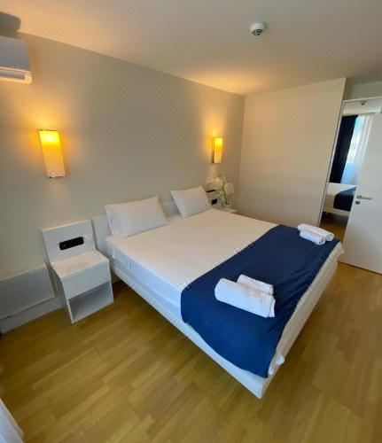 高级一卧室带阳台公寓