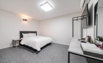 Mungyeong Hotel W - Housity