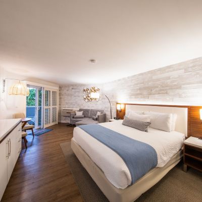 Standard King Room  SeaCrest Oceanfront Hotel Promo Code