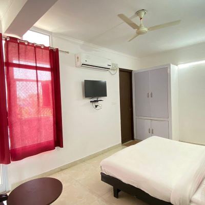 Deluxe Room with Balcony