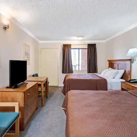 Travelodge by Wyndham Pasadena Central Отели в г. Пасадина