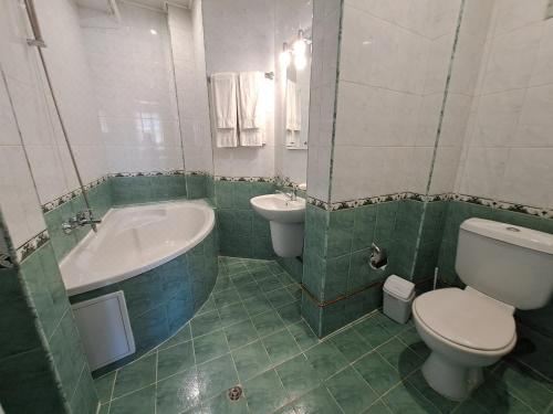 带露台一室公寓