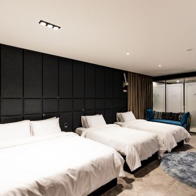Family Studio Suite-Comp Airport Shuttle Upon Request 에어스카이관광호텔 쿠폰