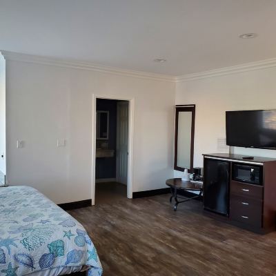 Premier Room (SPA Bath) Ocean Surf Inn & Suites Promo Code
