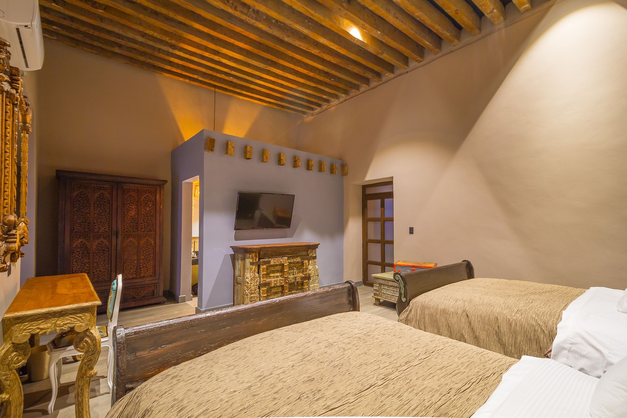 双人房， 2 张双人床