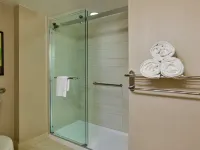 Hilton Los Angeles North-Glendale & Executive Meeting Center