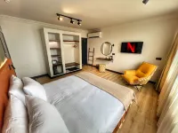 Oji  Beach Hotel