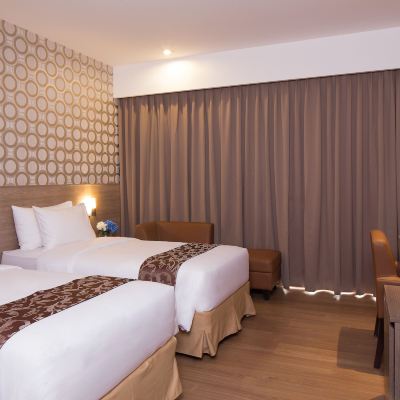Grand Deluxe Twin Room Ayaka Suites Promo Code