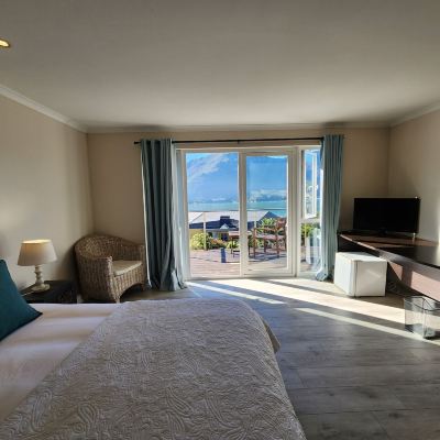 Deluxe Double Room, 1 King Bed, Balcony, Sea Facing Hout Bay Breeze Promo Code
