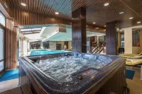 St George Ski & Holiday - Half Board & All Inclusive, Free Children