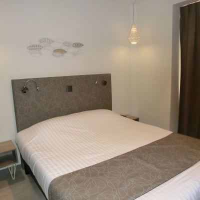 Superior Quadruple Room Hôtel Sur le Quai Promo Code