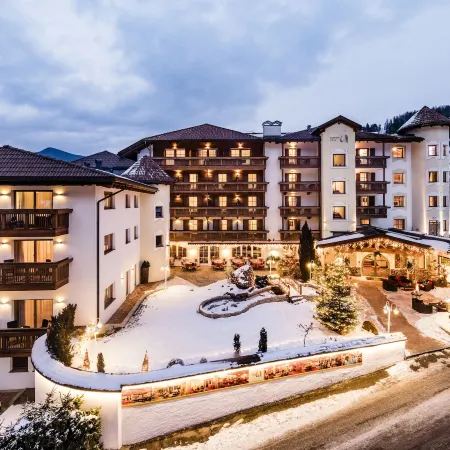Almhof Hotel Call