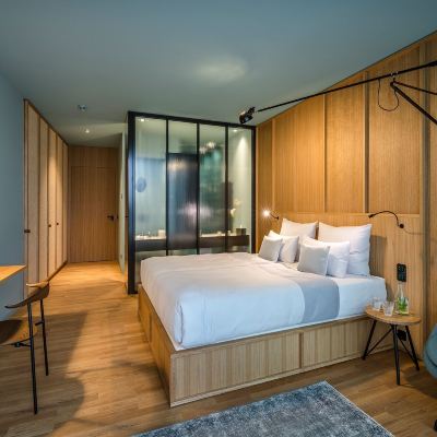 Comfort Double Room (Gaestehaus-Zimmer) La Maison Hotel Promo Code