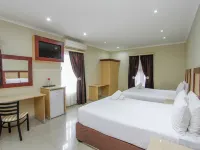 PLM Golden Lodge Hotels in Berea