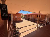 Christine Griffiths Units Hotel a Dubbo