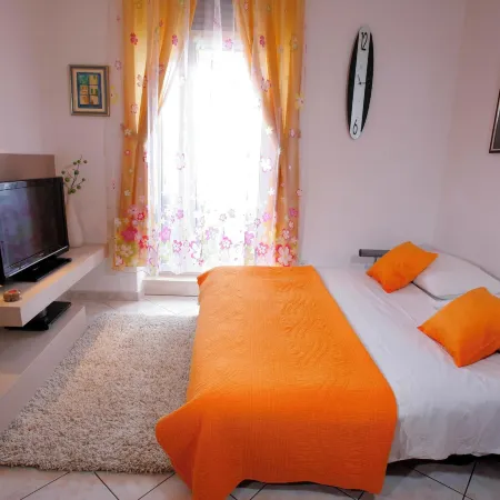 Lovely Apartments Marmont with Balconies in the Heart of Split