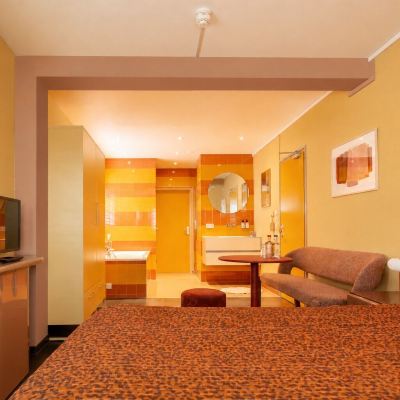 Luxury Room, Jetted Tub, Ground Floor Domburg4You Promo Code