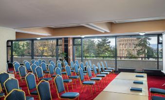 Hotel Moldova - Housity