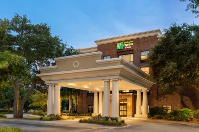 Holiday Inn Express & Suites Charleston - Mount Pleasant