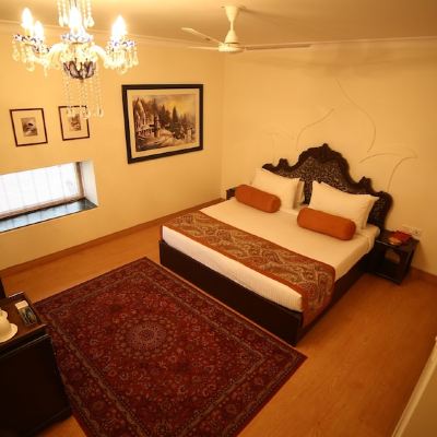 Shivala Suite