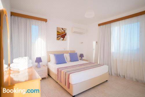 四卧室别墅带私人泳池