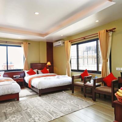 Junior Suite Hotel the Clock Promo Code