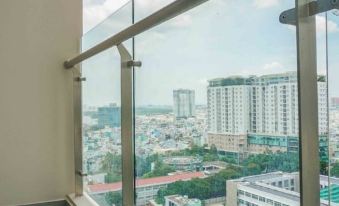 Ho Chi Minh Infinity Pool Apartments