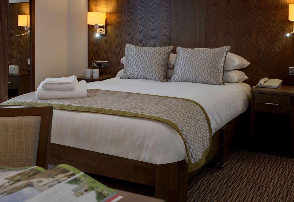 1張雙人床，一套鋪位床，適合15歲及以下小童，無煙房