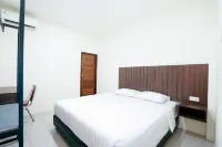 Bobo Inn