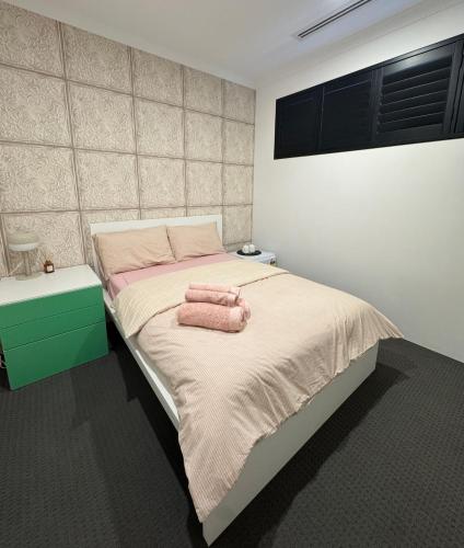 双人房（带公共浴室）