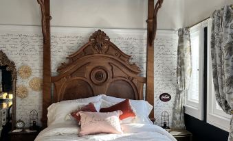 Harbinson House - Housity