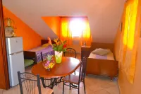 Villa Victoria Hotele w: 