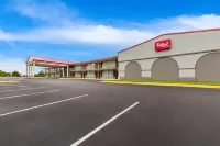 Red Roof Inn & Suites Cave City Hotel di 