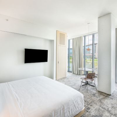 Suite With Lake View Hotel Eleo at The University of Florida Promo Code