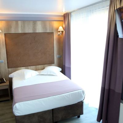 Comfort Double Room with Balcony Hotel Phenix Promo Code