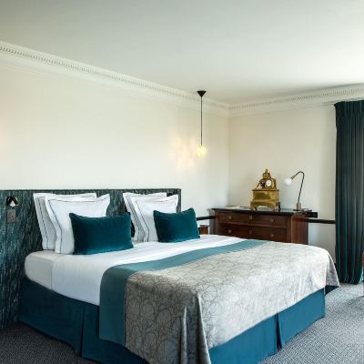 Suite Louvre-Vue Paris Hôtel Brighton - Esprit de France Promo Code
