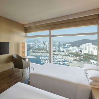 패밀리 디럭스 2 트윈 침대 파크 하얏트 부산 쿠폰