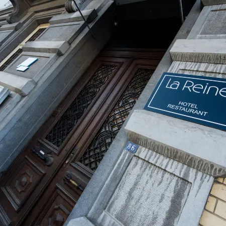 Hotel la Reine