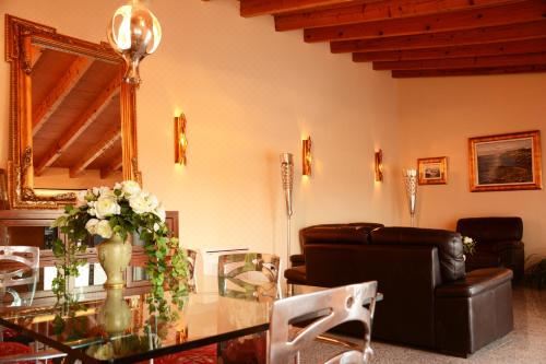 Agroturismo Son Burgues Two-Bedroom Apartment