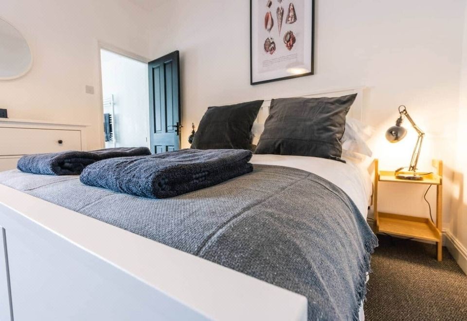 2 Bedrooms Private Vacation Home
