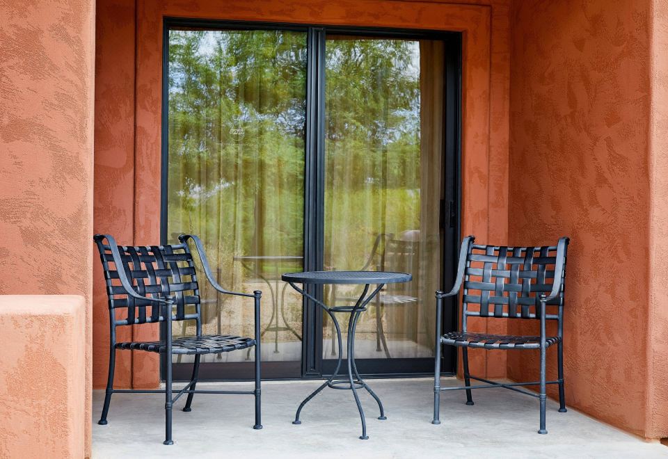 度假村景豪华两张双人床房