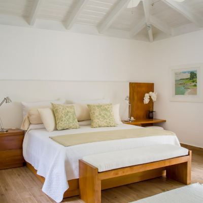 Five Bedroom Classic Villa