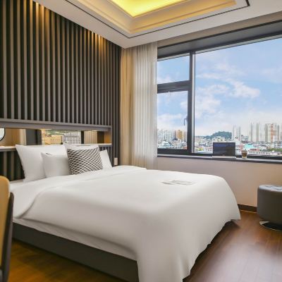 High Deluxe (Automatically Assigned To 10th Floor) Urban Promo Code