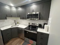 Cozy Furnished 1BR Suite in Regina Ξενοδοχεία στην πόλη 