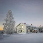 LantLiv I Österjörn AB โรงแรมใน