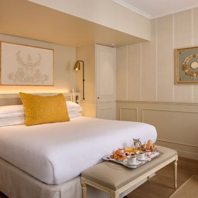 Deluxe Room Charles V Promo Code