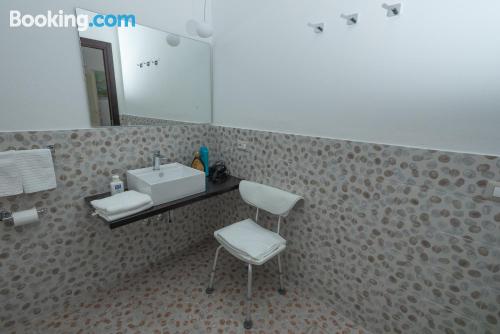 带园景的家庭房